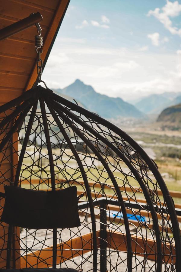 Lonely Mountain Villa Kazbegi Kültér fotó