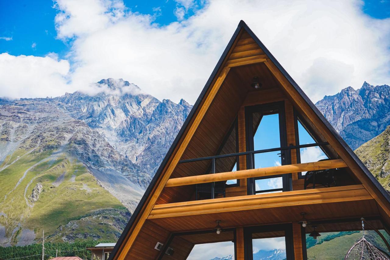 Lonely Mountain Villa Kazbegi Kültér fotó