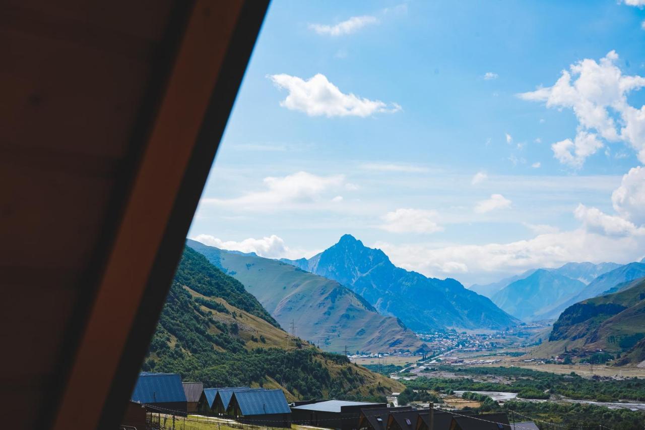 Lonely Mountain Villa Kazbegi Kültér fotó