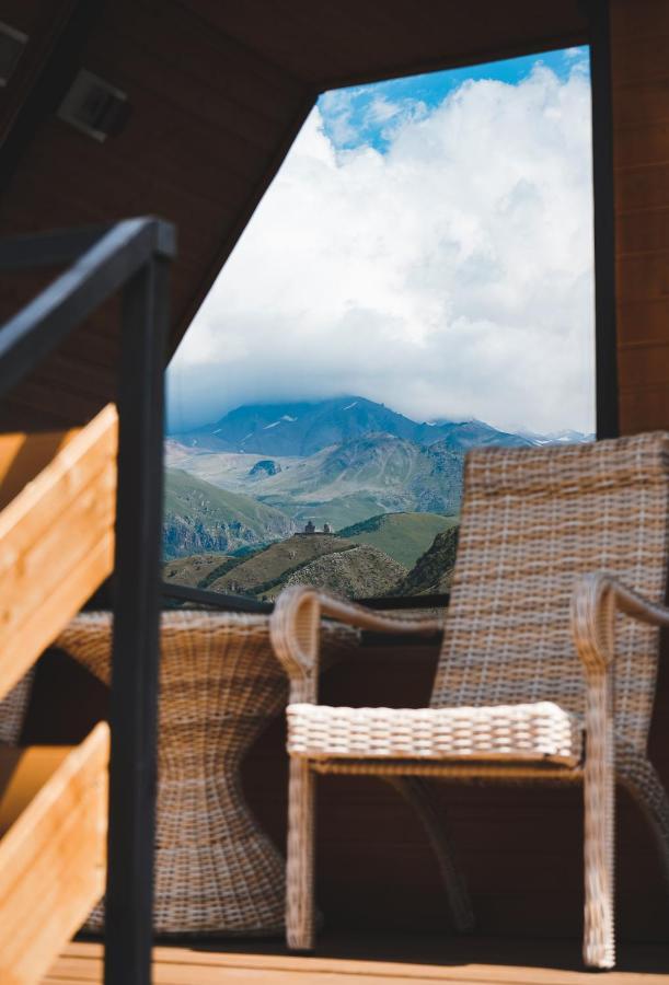 Lonely Mountain Villa Kazbegi Kültér fotó